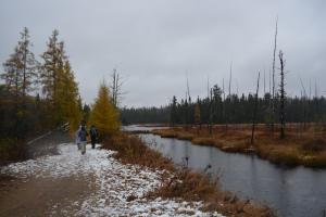 Featured Image for 2013-10-26-mizzy-lake-trail-hikers.jpg