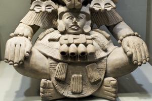 Featured Image for 2014-10-04-Nuit-Blanche-Zapotec-deity-effigy-funerary-urn.jpg